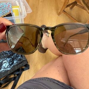 Hackett Bespoke Eyeglasses Frames HEB304 535 Tortoise 50/17-145